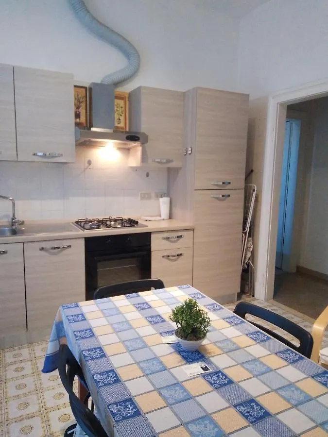 Appartamento Linda 1 Bologna 0*,  Italy